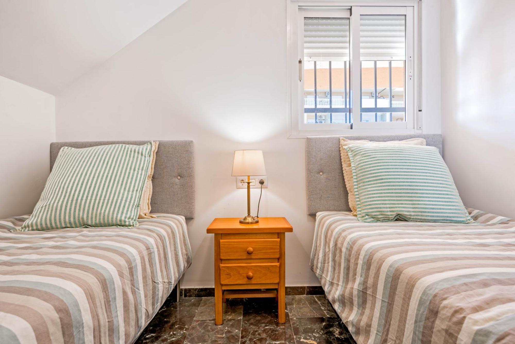Carvajal Luxury Apartments - Free Parking Fuengirola Phòng bức ảnh